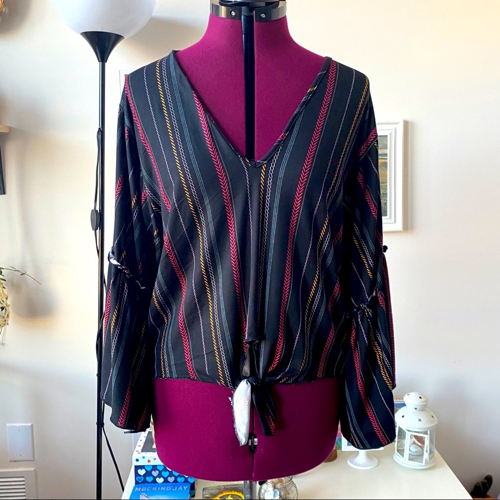 3/10$🍁Boho style blouse
